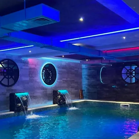 Zdravkovic & 公寓 *